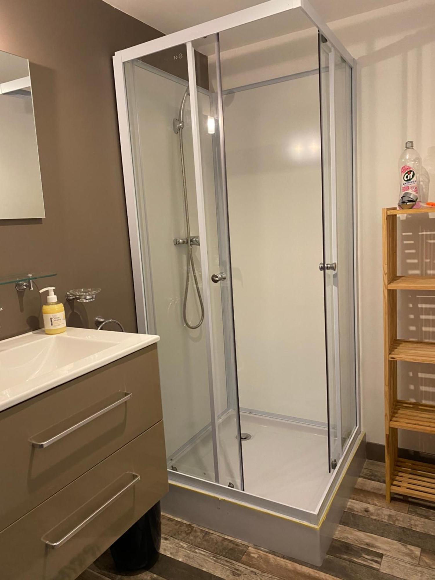 Chambre D'Hotes 2P, Gestion Libre, Espace Piscine Partage Alba-la-Romaine Екстер'єр фото